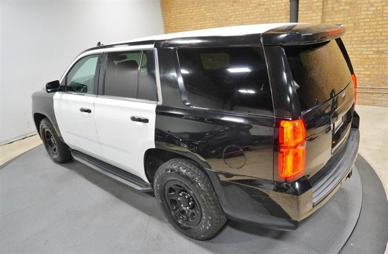 2017 Chevrolet Tahoe 4th Gen - Image 16 of 21
