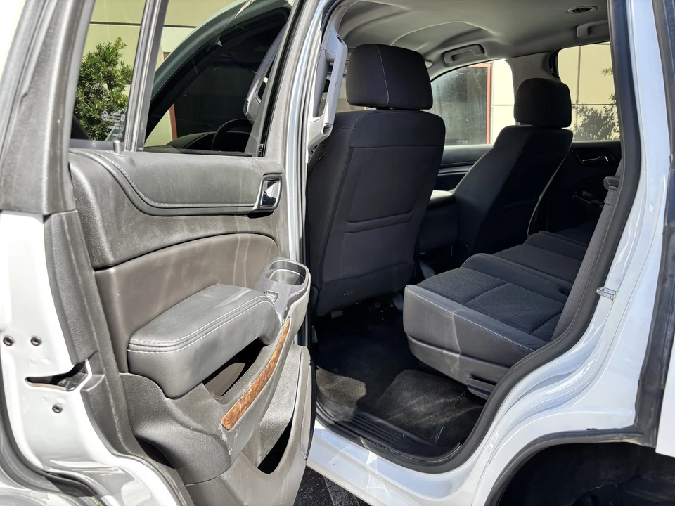 2017 Chevrolet Tahoe 4th Gen - Image 17 of 21