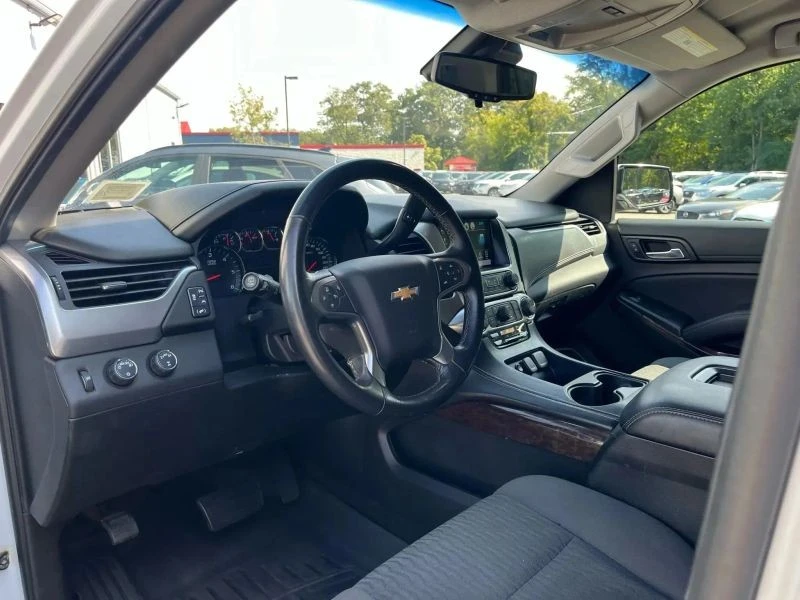 2017 Chevrolet Tahoe 4th Gen - Image 9 of 12