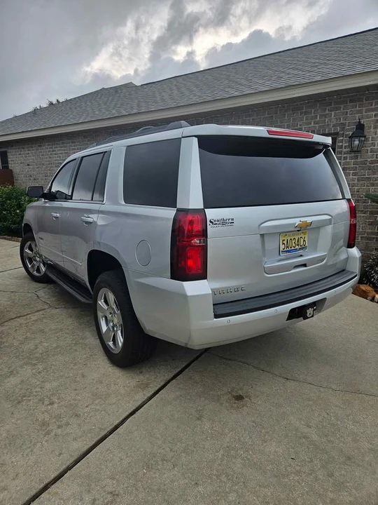 2017 Chevrolet Tahoe 4th Gen - Image 4 of 12