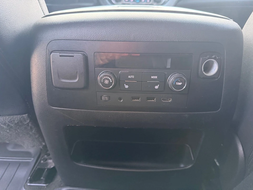2017 Chevrolet Tahoe 4th Gen - Image 16 of 21