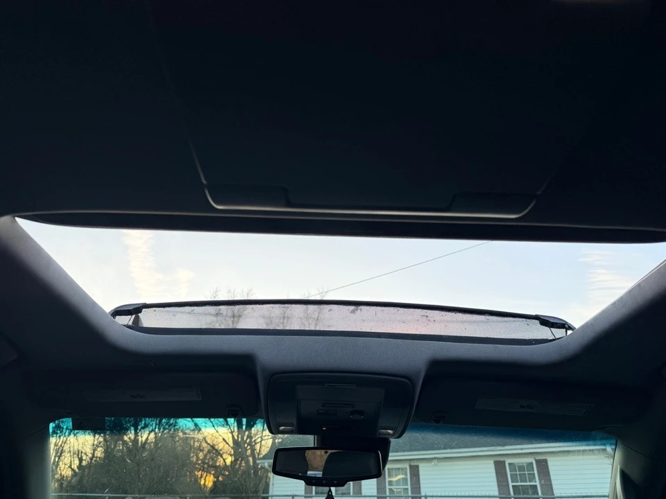 2017 Chevrolet Tahoe 4th Gen - Image 18 of 21