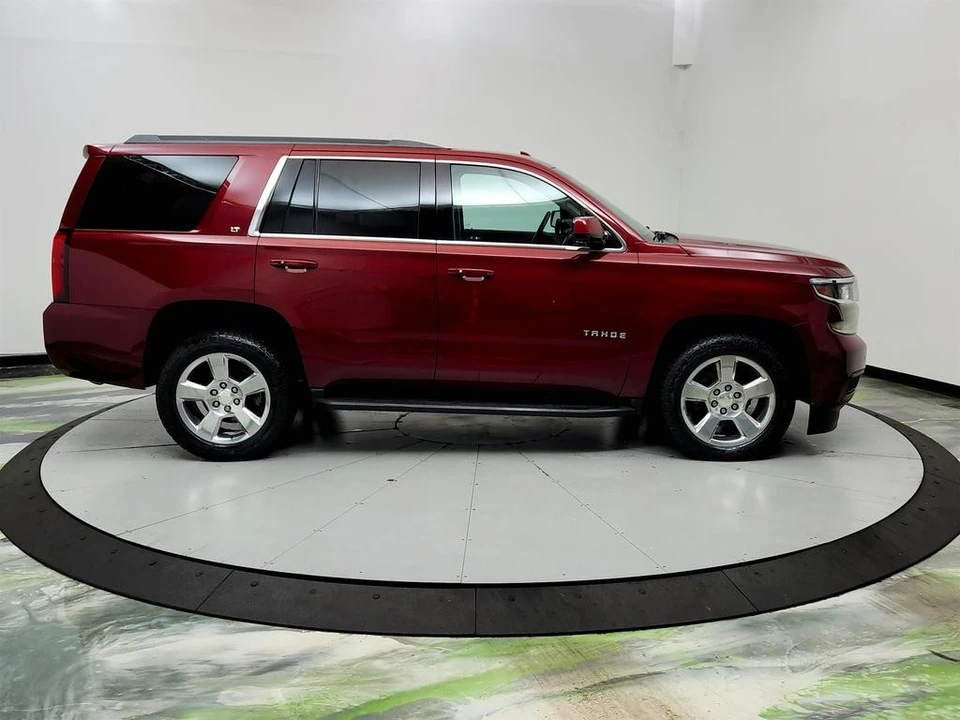 2017 Chevrolet Tahoe 4th Gen - Image 4 of 21