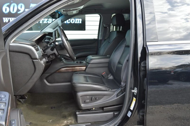 2017 Chevrolet Tahoe 4th Gen - Image 10 of 12
