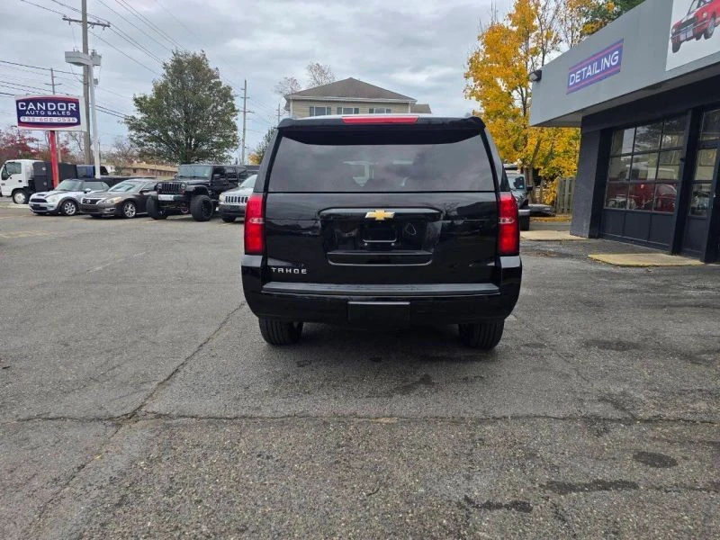 2017 Chevrolet Tahoe 4th Gen - Image 3 of 8