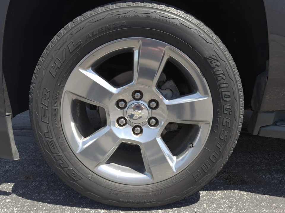 2017 Chevrolet Tahoe 4th Gen - Image 27 of 31