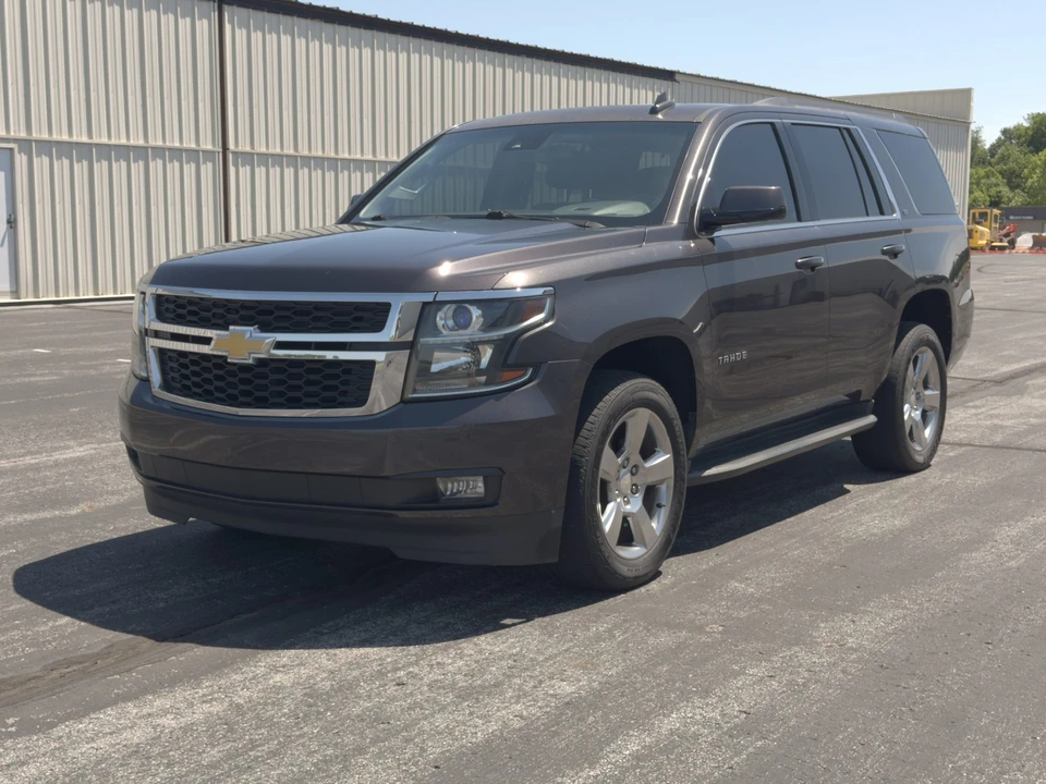 2017 Chevrolet Tahoe 4th Gen - Image 3 of 31