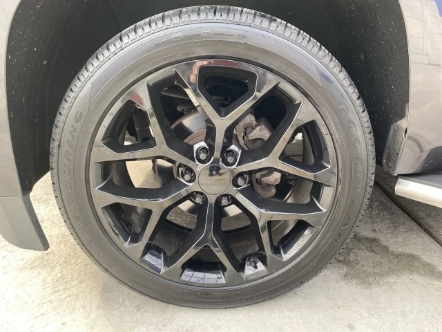 2017 Chevrolet Tahoe 4th Gen - Image 15 of 21