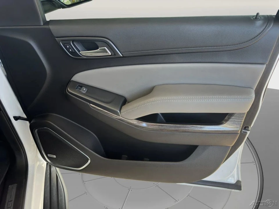 2017 Chevrolet Tahoe 4th Gen - Image 18 of 21
