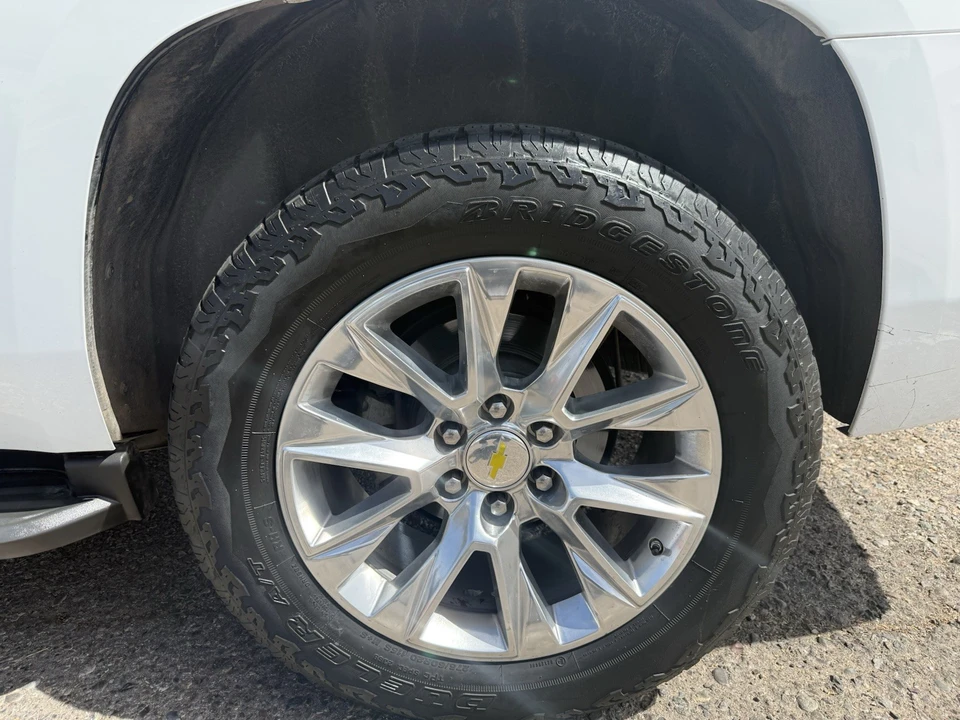 2017 Chevrolet Tahoe 4th Gen - Image 10 of 24