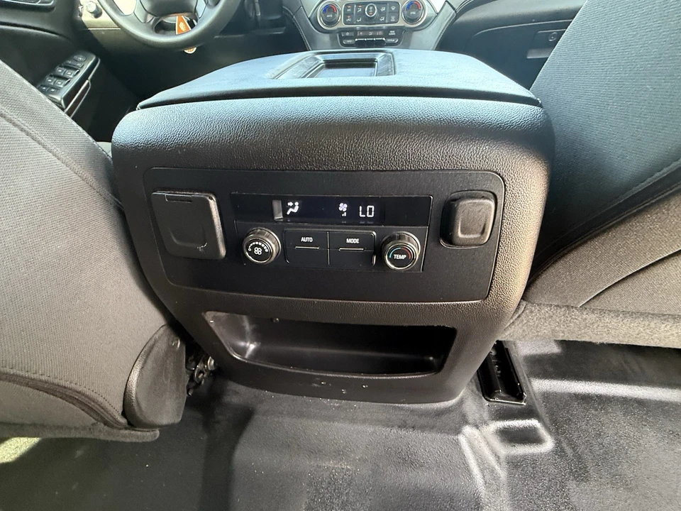 2017 Chevrolet Tahoe 4th Gen - Image 21 of 24