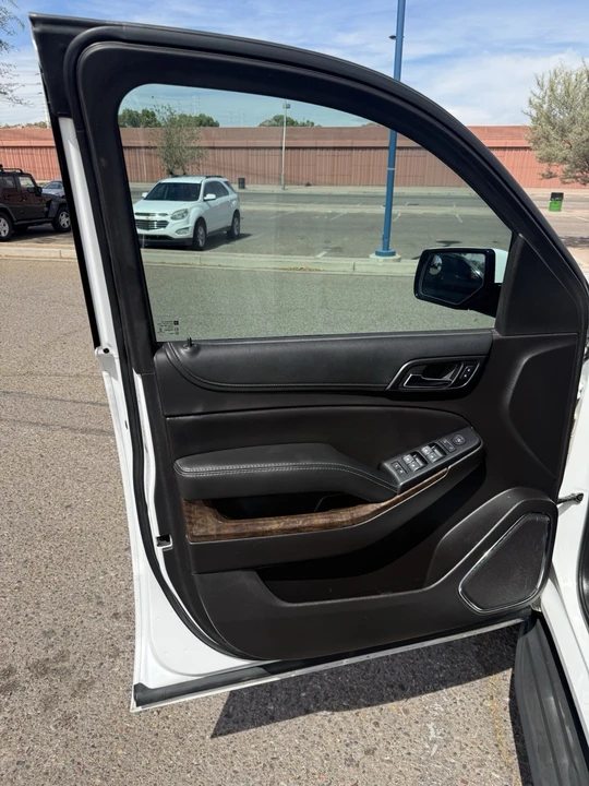 2017 Chevrolet Tahoe 4th Gen - Image 15 of 24