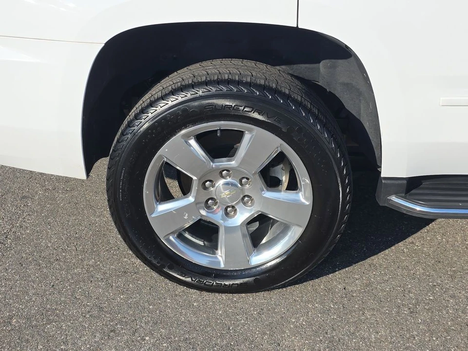 2017 Chevrolet Tahoe 4th Gen - Image 5 of 12