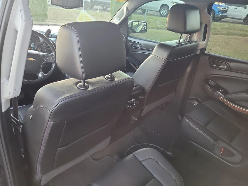2017 Chevrolet Tahoe 4th Gen - Image 10 of 12