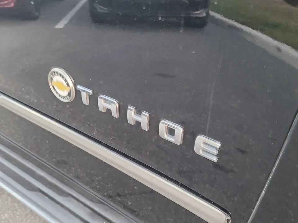 2017 Chevrolet Tahoe 4th Gen - Image 6 of 12