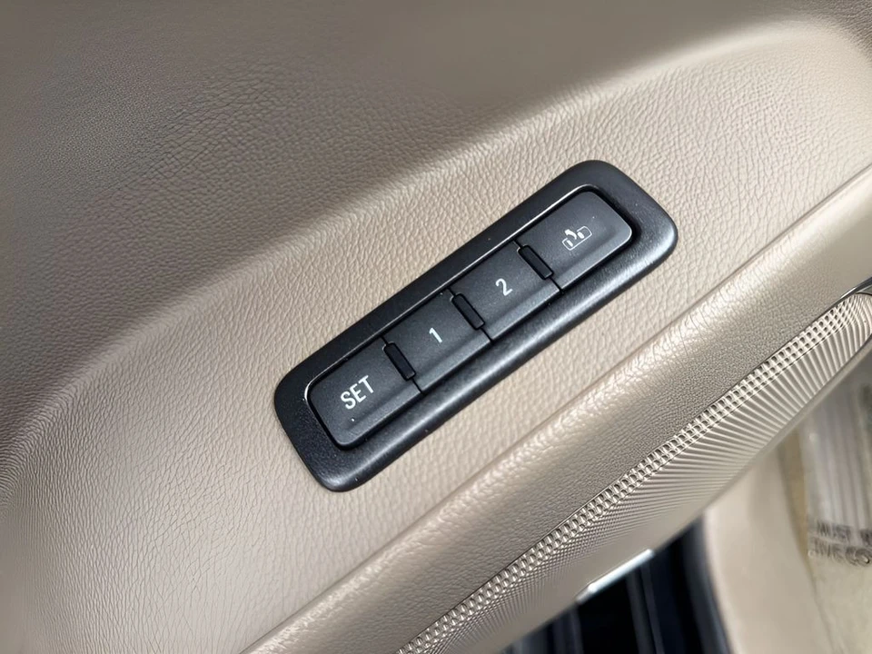 2017 Chevrolet Tahoe 4th Gen - Image 11 of 12
