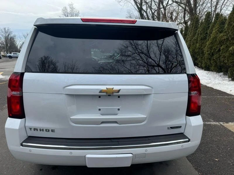 2017 Chevrolet Tahoe 4th Gen - Image 6 of 12