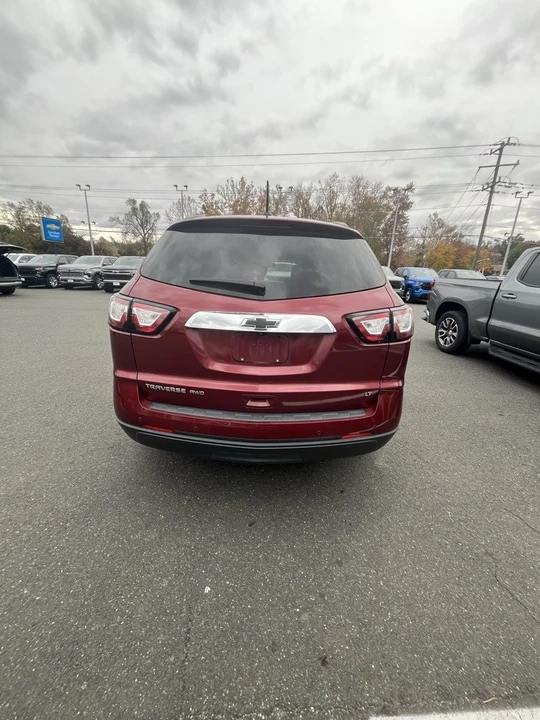 2017 Chevrolet Traverse - Image 6 of 12