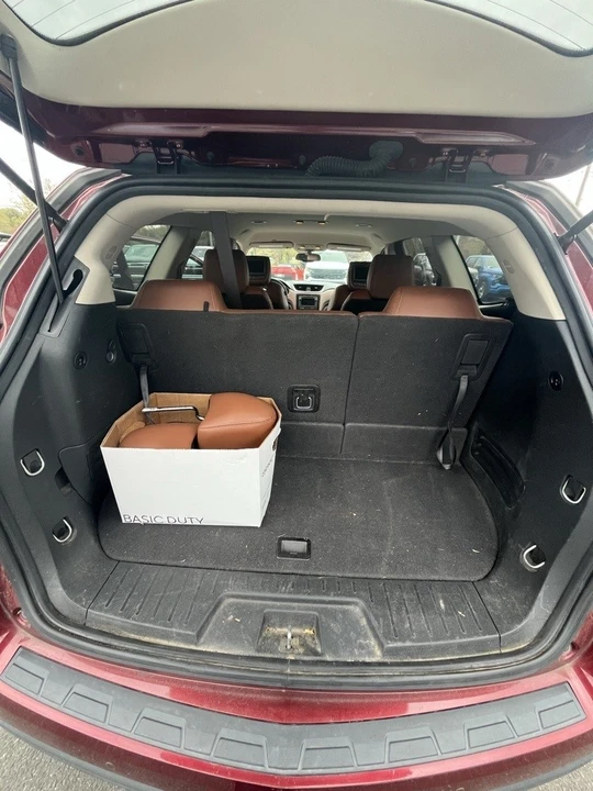 2017 Chevrolet Traverse - Image 10 of 12