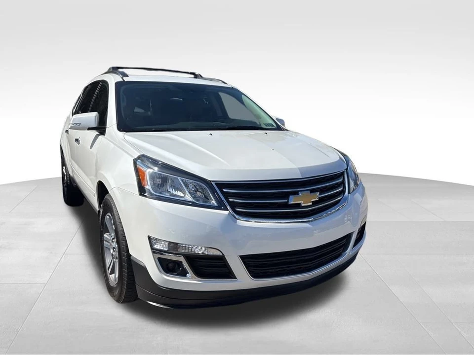 2017 Chevrolet Traverse - Image 10 of 12
