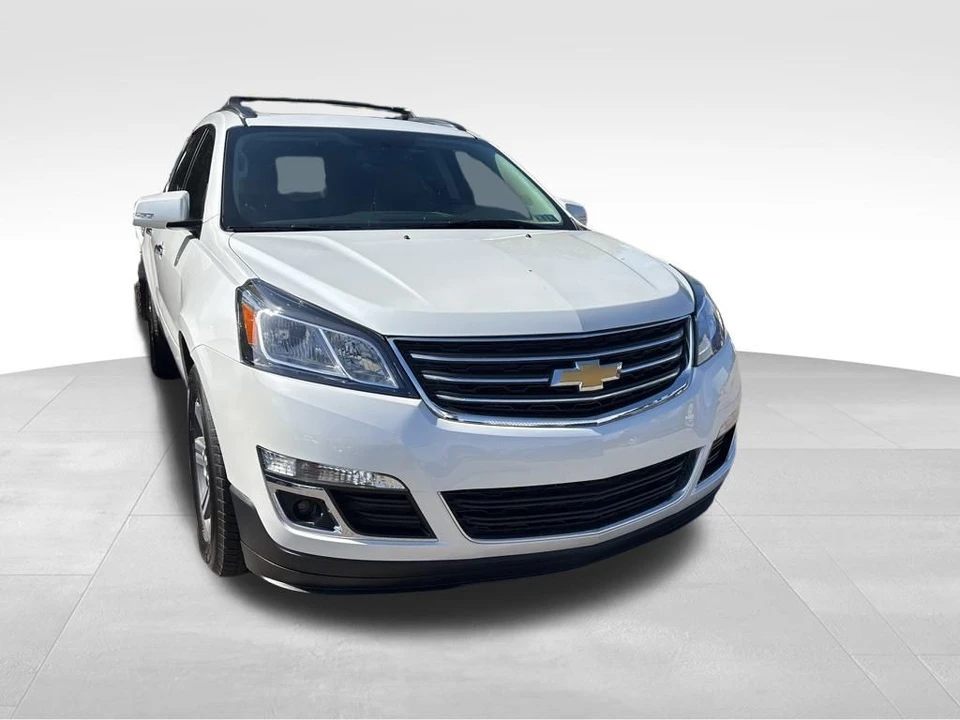 2017 Chevrolet Traverse - Image 9 of 12