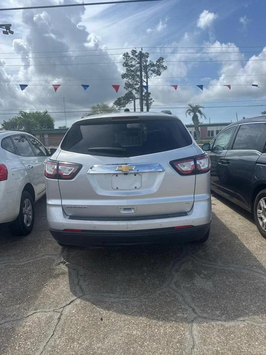 2017 Chevrolet Traverse - Image 4 of 9