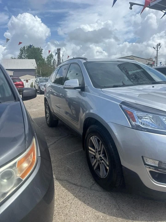 2017 Chevrolet Traverse - Image 3 of 9