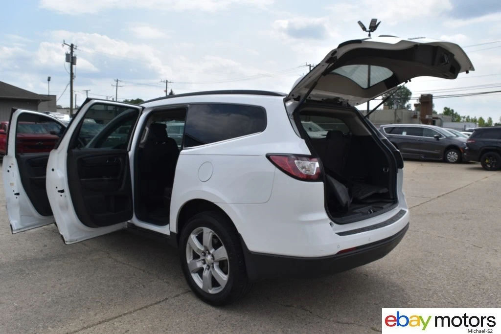 2017 Chevrolet Traverse - Image 19 of 24