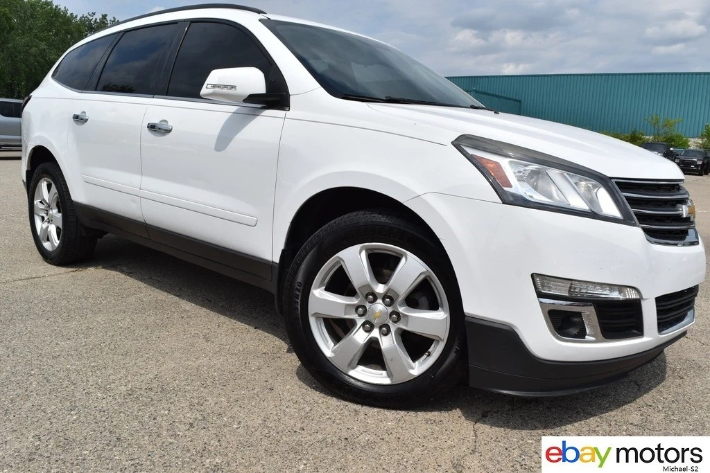 2017 Chevrolet Traverse - Image 3 of 24