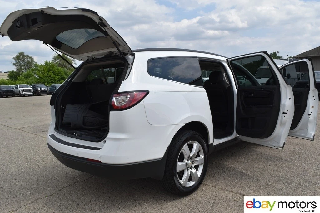 2017 Chevrolet Traverse - Image 20 of 24