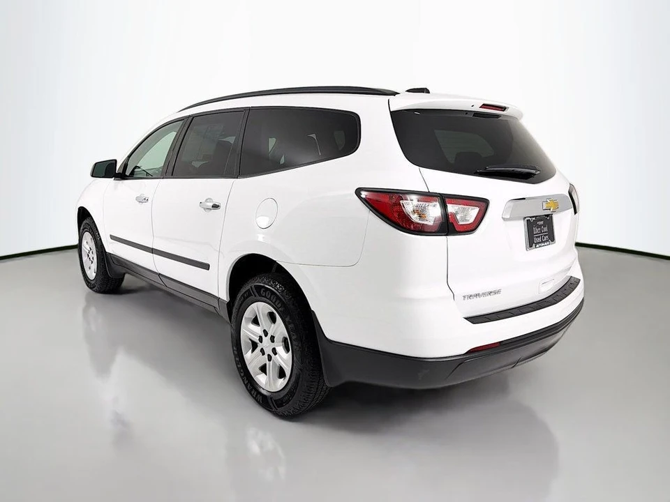 2017 Chevrolet Traverse - Image 5 of 12