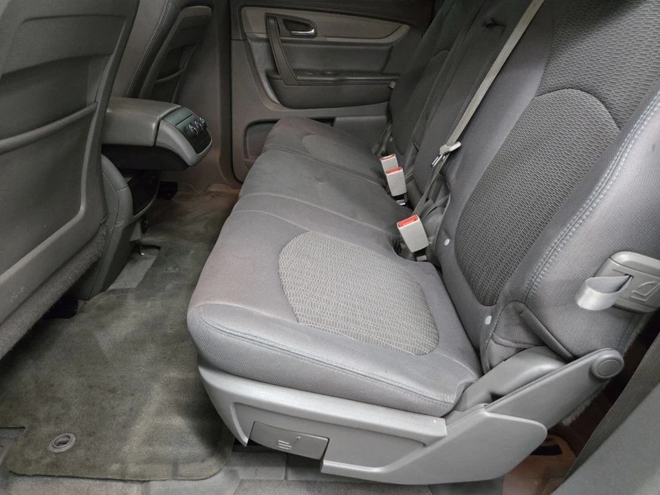 2017 Chevrolet Traverse - Image 8 of 21