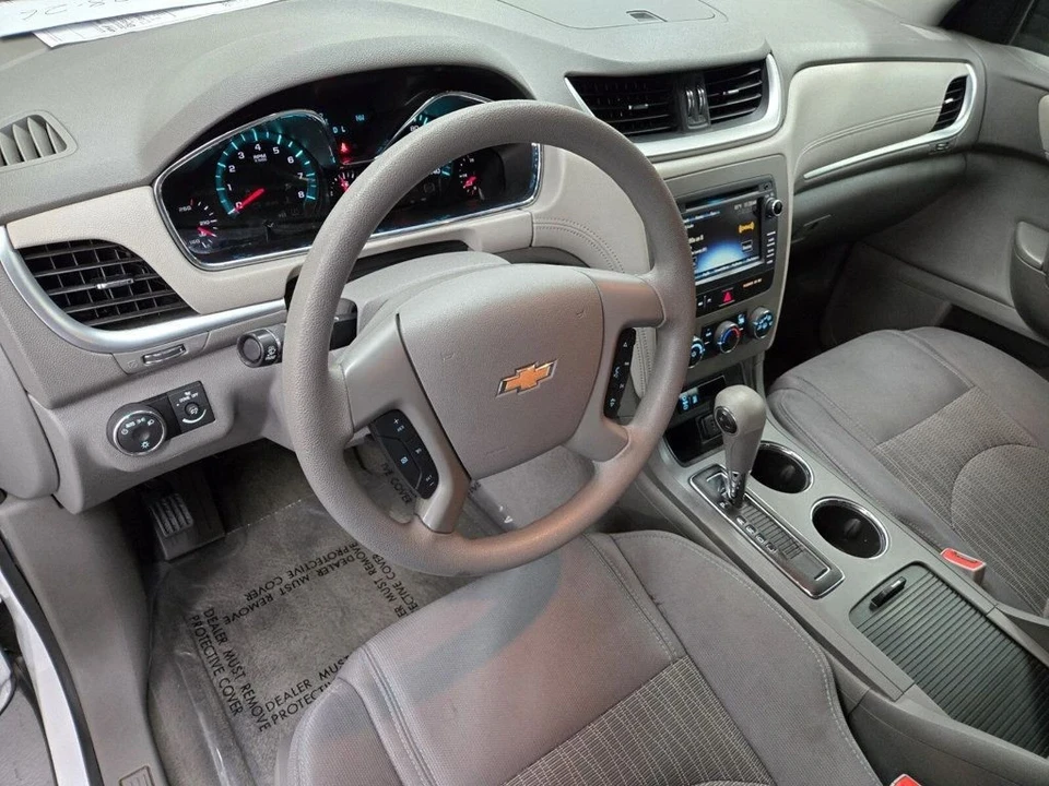 2017 Chevrolet Traverse - Image 7 of 21