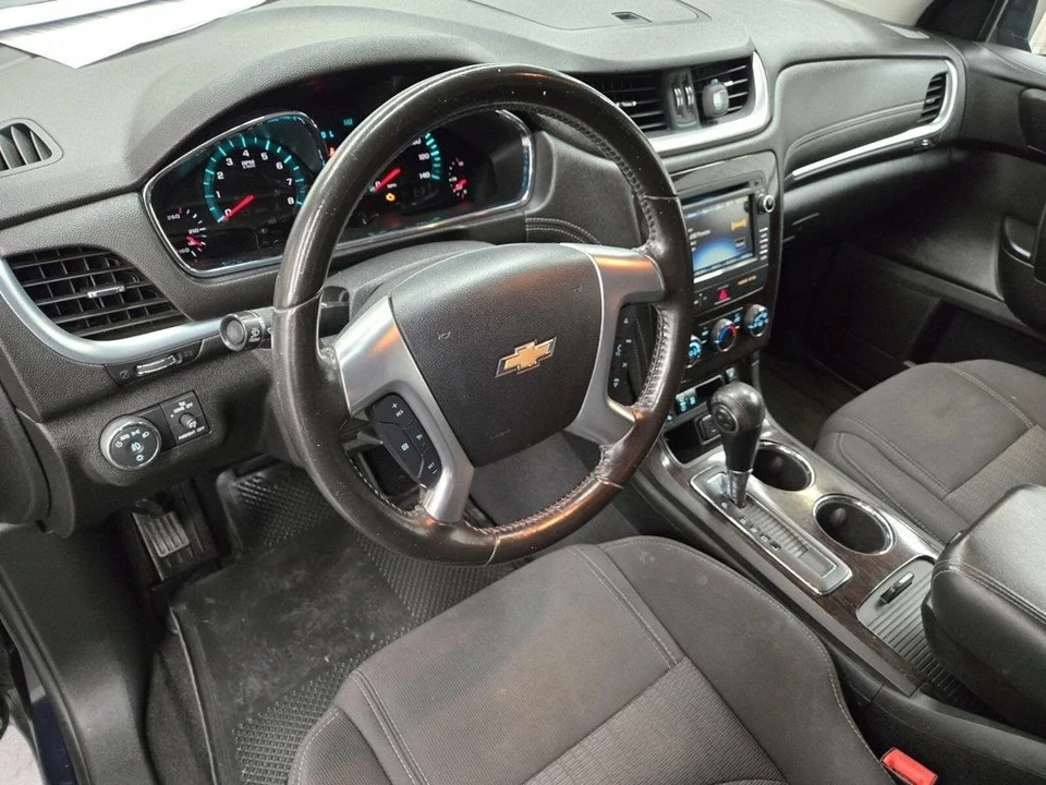 2017 Chevrolet Traverse - Image 6 of 21