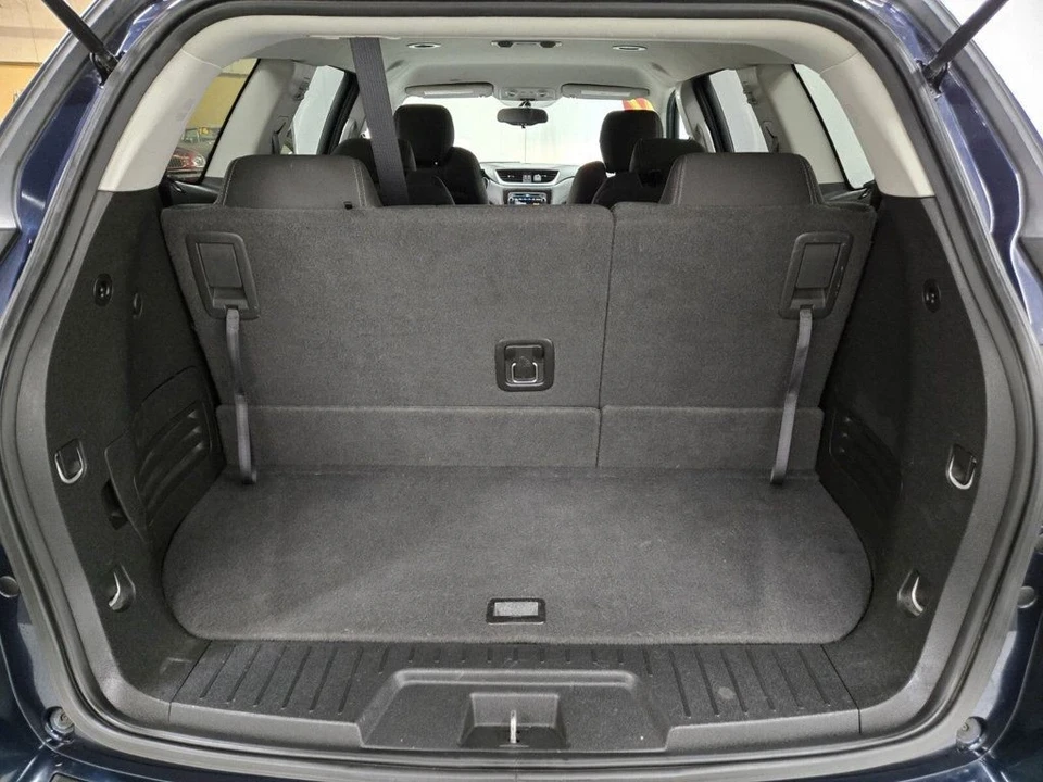 2017 Chevrolet Traverse - Image 10 of 21