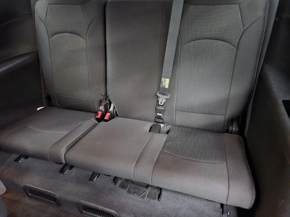2017 Chevrolet Traverse - Image 8 of 21