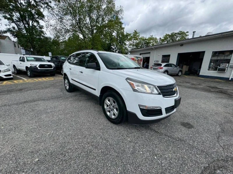 2017 Chevrolet Traverse - Image 6 of 12