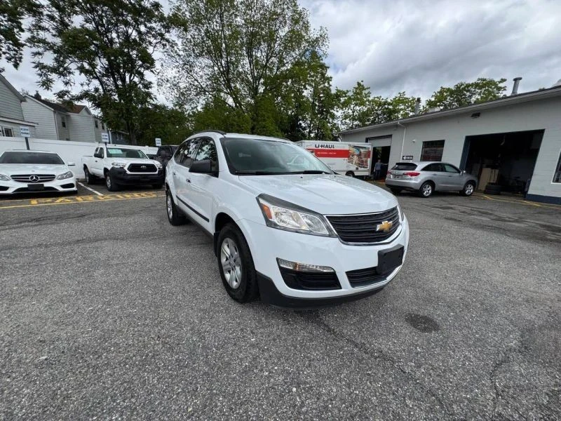 2017 Chevrolet Traverse - Image 5 of 12