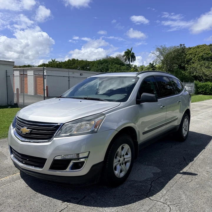2017 Chevrolet Traverse - Image 3 of 15