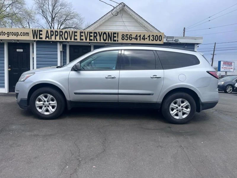 2017 Chevrolet Traverse - Image 3 of 12