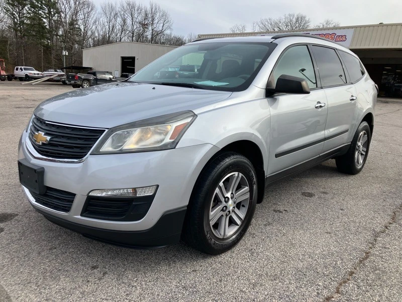 2017 Chevrolet Traverse - Image 2 of 20