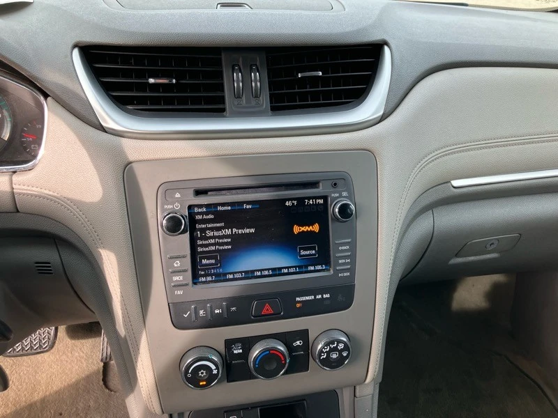 2017 Chevrolet Traverse - Image 13 of 20