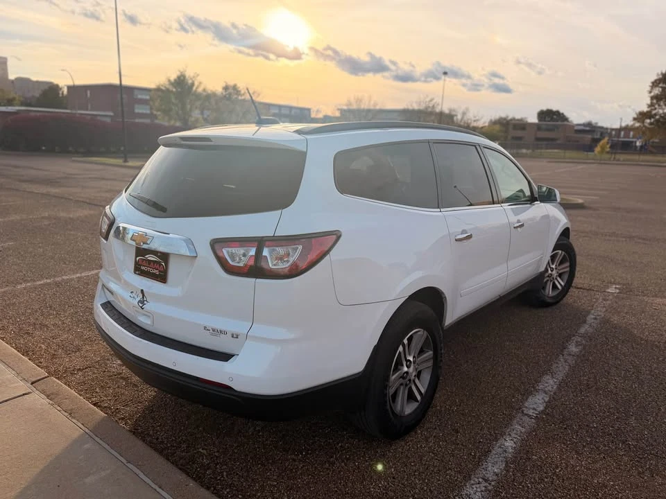 2017 Chevrolet Traverse - Image 7 of 14