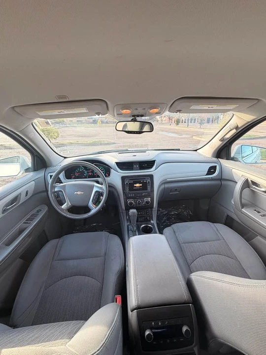2017 Chevrolet Traverse - Image 11 of 14