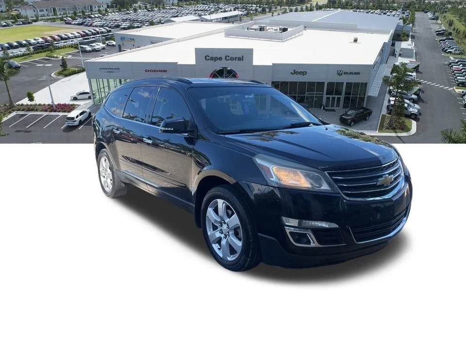 2017 Chevrolet Traverse - Image 2 of 7