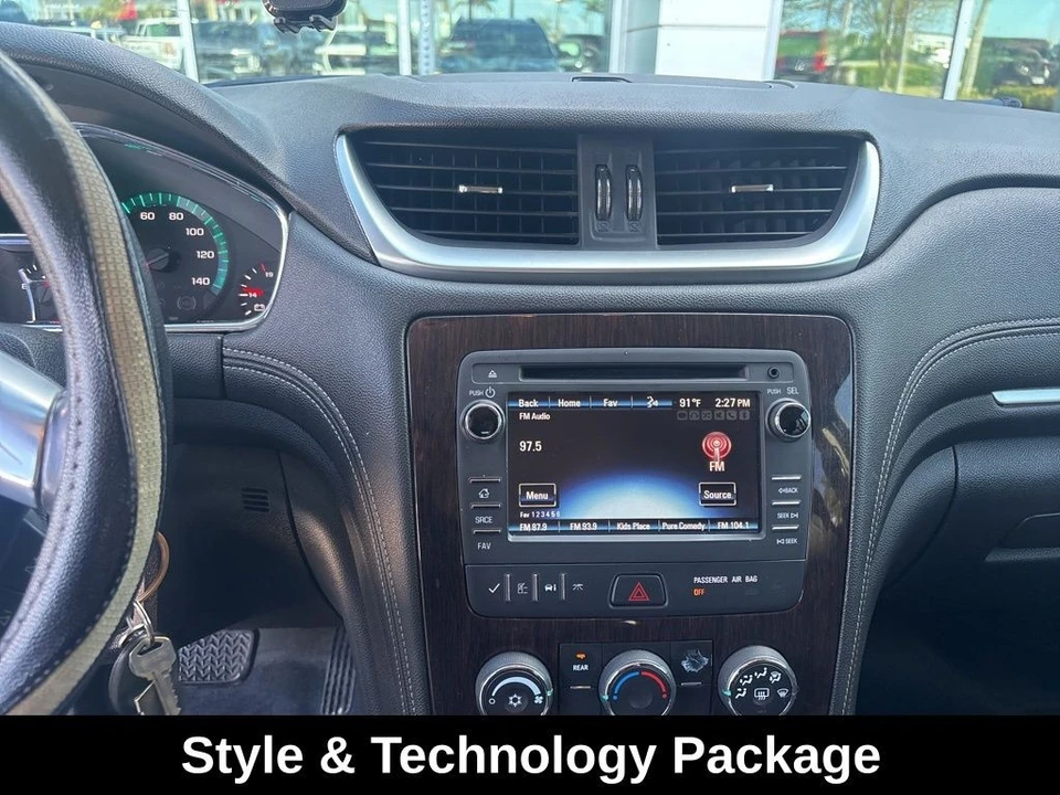 2017 Chevrolet Traverse - Image 7 of 7