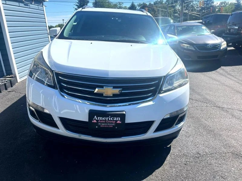 2017 Chevrolet Traverse - Image 8 of 12