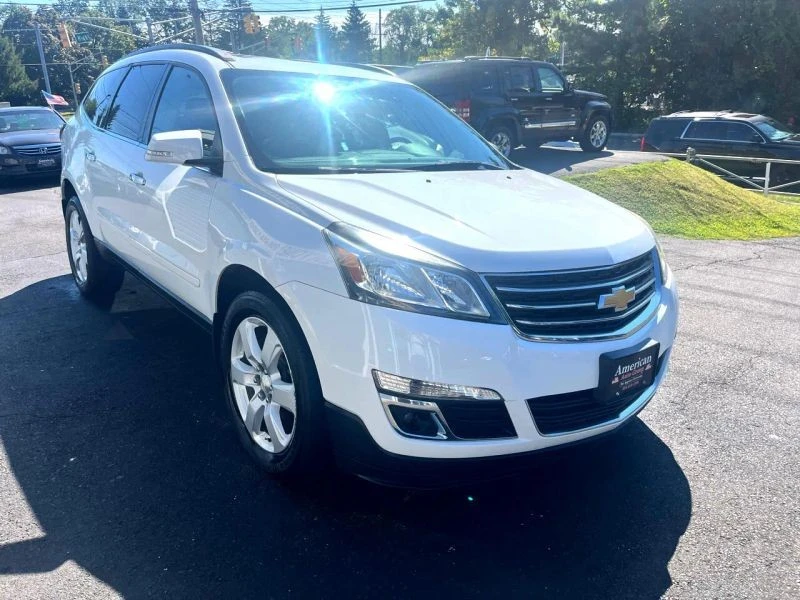 2017 Chevrolet Traverse - Image 7 of 12
