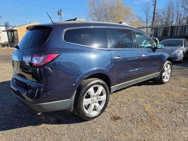2017 Chevrolet Traverse - Image 8 of 12
