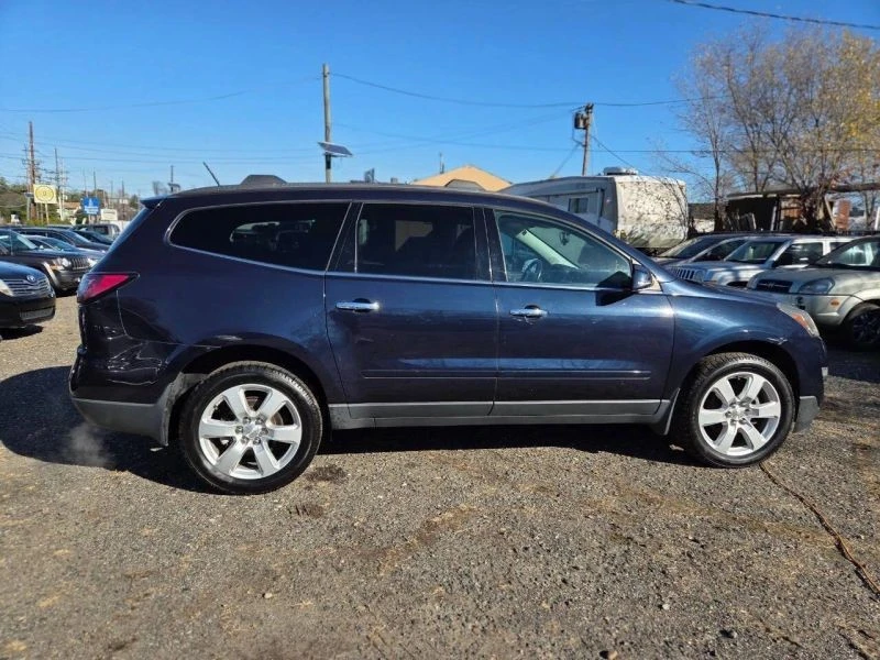 2017 Chevrolet Traverse - Image 9 of 12